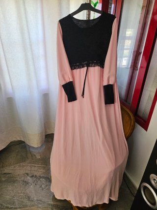 Vestido largo elegante rosa y negro