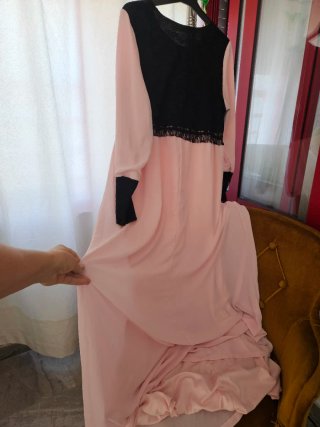Vestido largo elegante rosa y negro