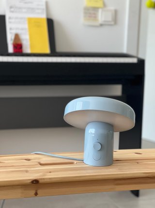 Lámpara IKEA BLOMPRAKT Bluetooth