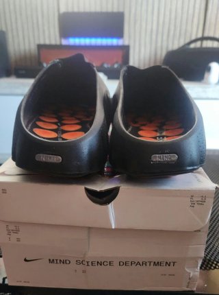 Chanclas Nike Negras y Naranjas