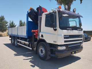 DAF CF 75 310--CAMIONES CON GRUA