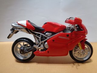 DUCATI 999 S 1/18