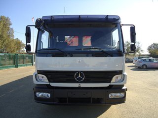 Mercedes ATEGO 1524--CAMIONES CON GRUA