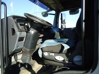 Mercedes ATEGO 1524--CAMIONES CON GRUA