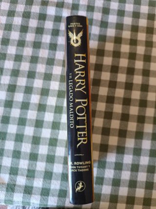 Harry Potter y el legado maldito Partes uno y dos
