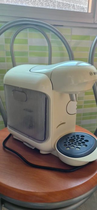 Cafetera Bosch Tassimo + 2 cajas cafés