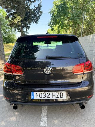 Volkswagen Golf GTI DSG 2011