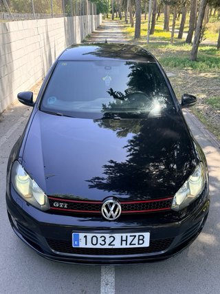 Volkswagen Golf GTI DSG 2011