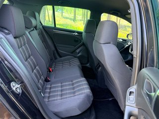 Volkswagen Golf GTI DSG 2011