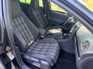 Volkswagen Golf GTI DSG 2011