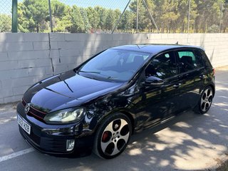 Volkswagen Golf GTI DSG 2011