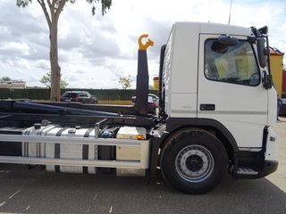 Volvo FMX 410--CAMIONES CON GANCHO