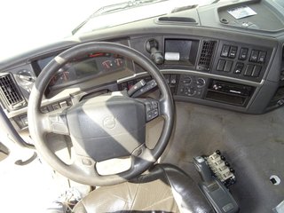 Volvo FMX 410--CAMIONES CON GANCHO