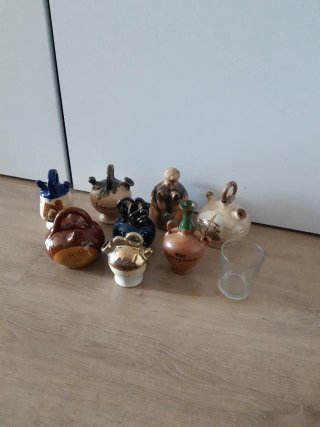 8  Botijos pequeñitos