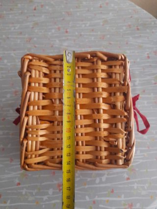 Cesta Mimbre Forro Rojo
