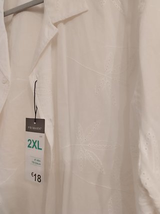 Camisa Blanca Bordada Flores Primark Talla 2XL