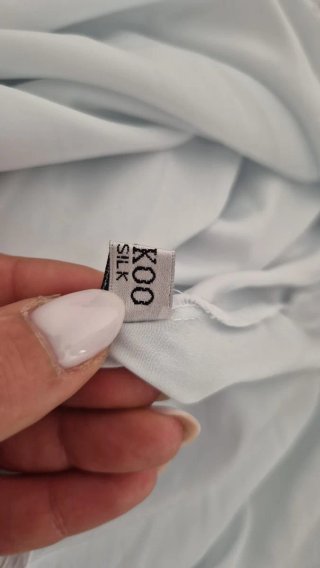 Camicia da notte in seta ricamata
