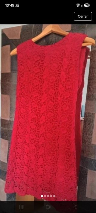 Vestido rojo de encaje