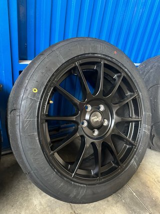 4 Llantas Protrack 5x108 “17”Negras