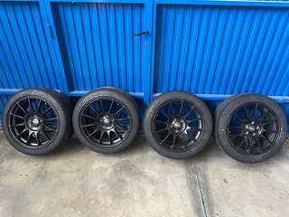 4 Llantas Protrack 5x108 “17”Negras