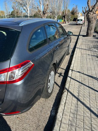 Peugeot 508 sw 2012