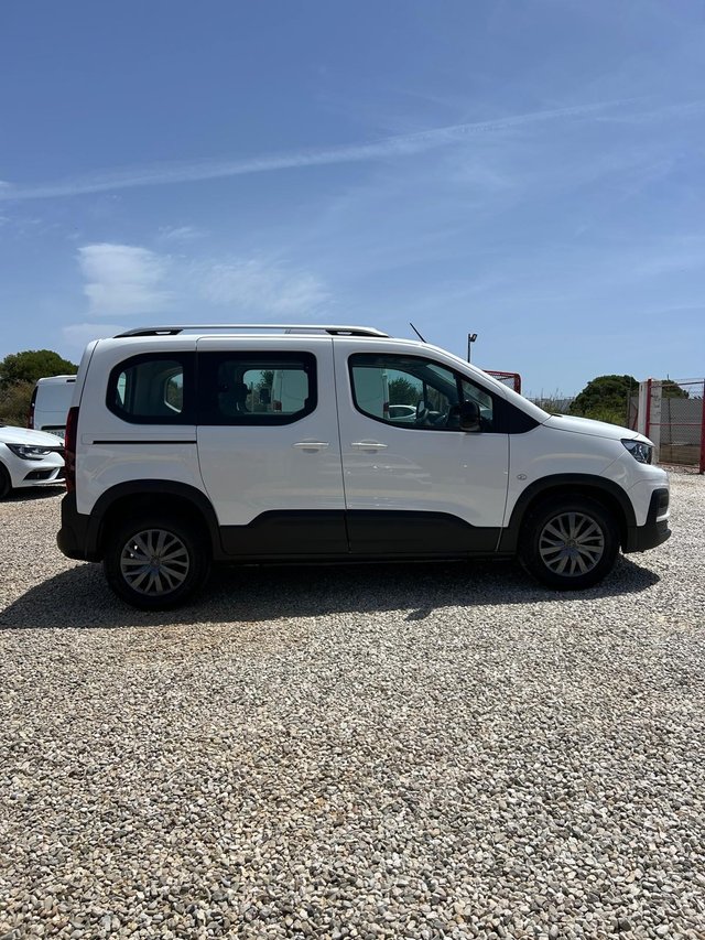 Peugeot Rifter Active Pack Busin. Standard BlueHDi 73kW