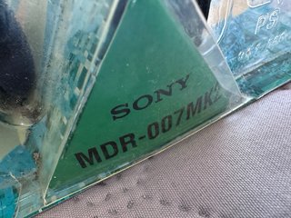 Lote Radio  y Auriculares (nuevos) Sony