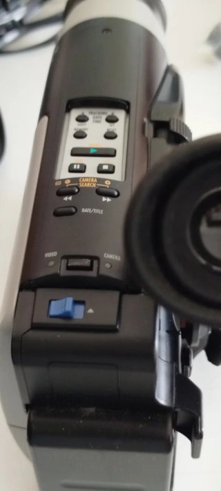 Videocámara Grundig LC 800 C VHS-C
