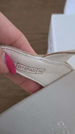 Sandalias Geox Beige y Dorado Talla 36