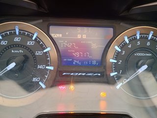 Honda Forza 350 Negra