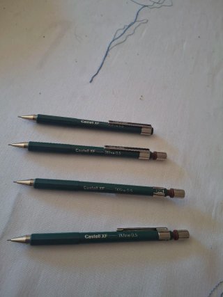 Confezione da 4 matite smussate Faber-Castell TK-Fine 0.5