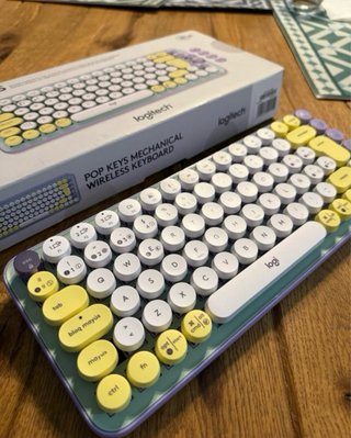 Teclado Mecánico Logitech Pop Keys Morado/Amarillo