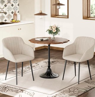 Confezione di 4 sedie da pranzo beige con braccioli