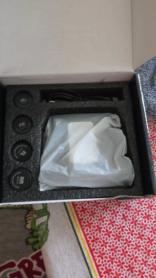 Sensores y Pantalla Presión Neumáticos Solar