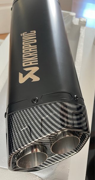Tubo Escape Akrapovic Universal 51mm Negro
