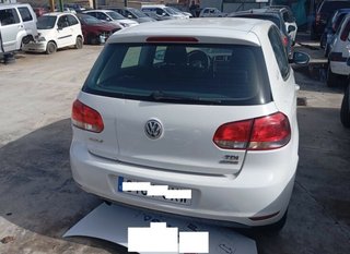 Bandeja trasera volkswagen golf vi (5k1) 441524