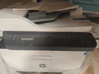 Impresora HP Color Laser MFP 179fw casi nueva