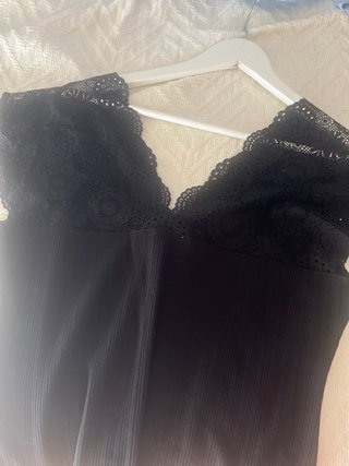 Top Morgan Negro Encaje