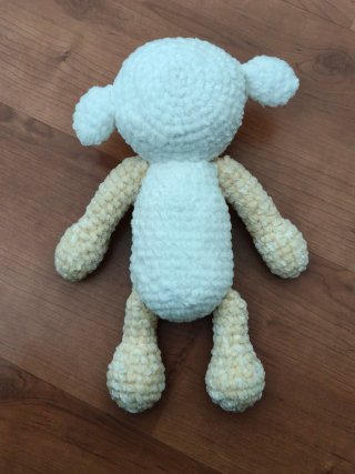 Doudou ovelha crochet