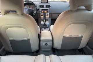 Volvo C30 T5 220cv manual