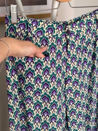 Conjunto Zara floral lila y verde talla S