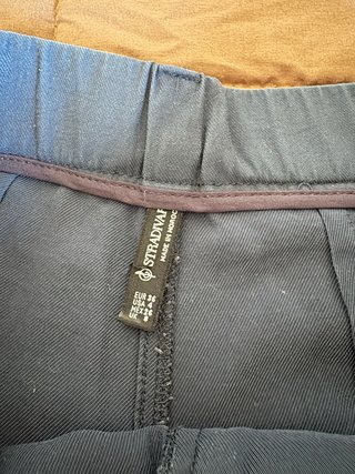 Pantalón azul marino