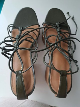 Sandalias verdes tacon plataforma Other Stories