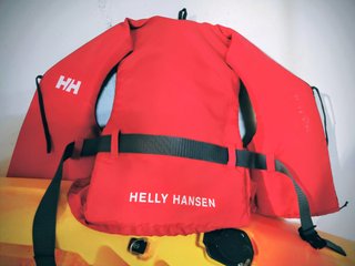 Kayak de pesca unipersonal