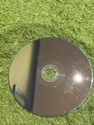 PS4 Slim Negra + FIFA 21 + Mando Camuflaje