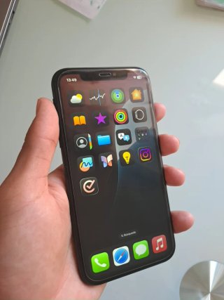 iPhone XR 64GB Negro - 87% Batería