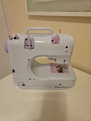Máquina de coser FHSM-505 Mini Multifuncional