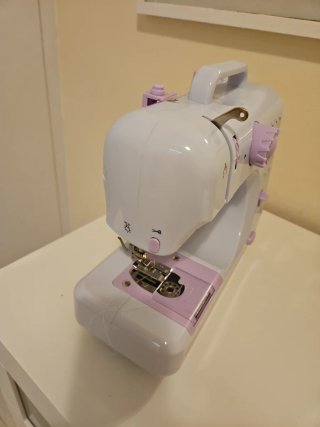 Máquina de coser FHSM-505 Mini Multifuncional