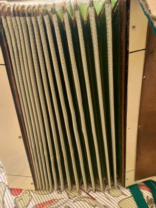 Acordeón Hohner Verde III