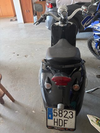 Aprilia Compay Custom Scooter 125